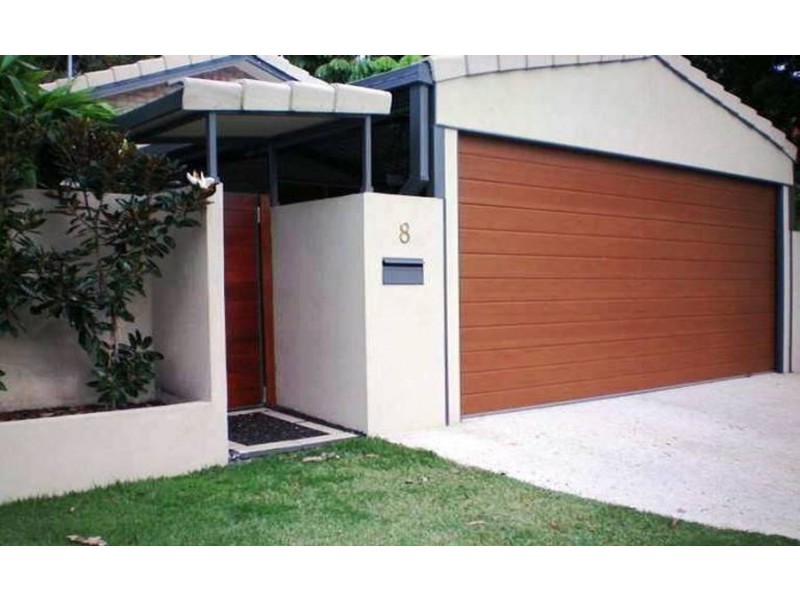 8 Andrews Street, Southport QLD 4215