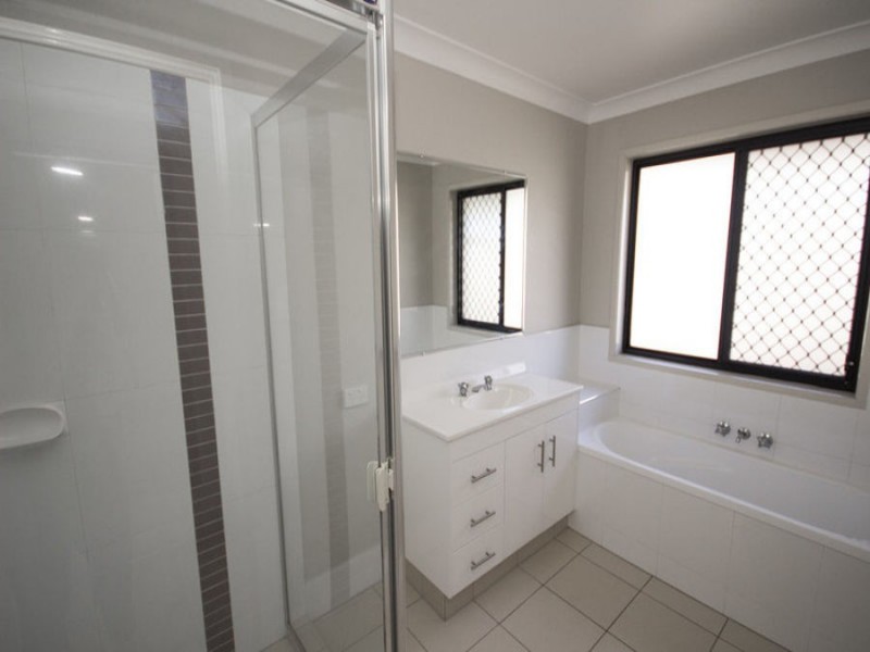 29 Daylesford, Ormeau QLD 4208