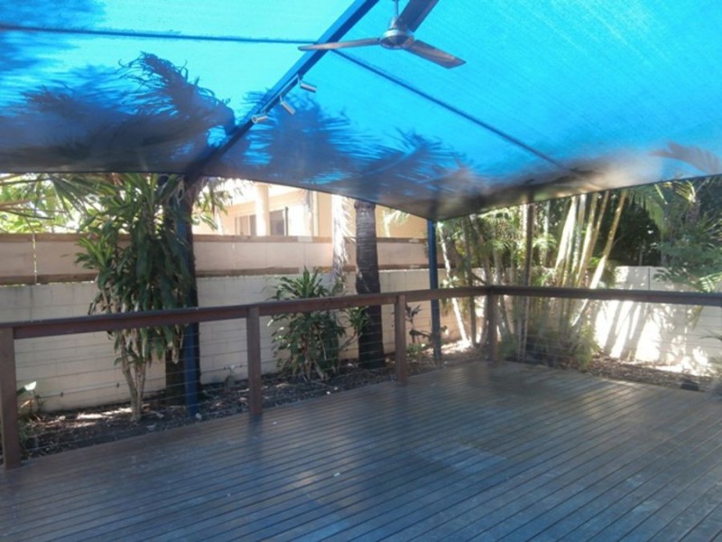 30 Surf Street., Mermaid Beach QLD 4218