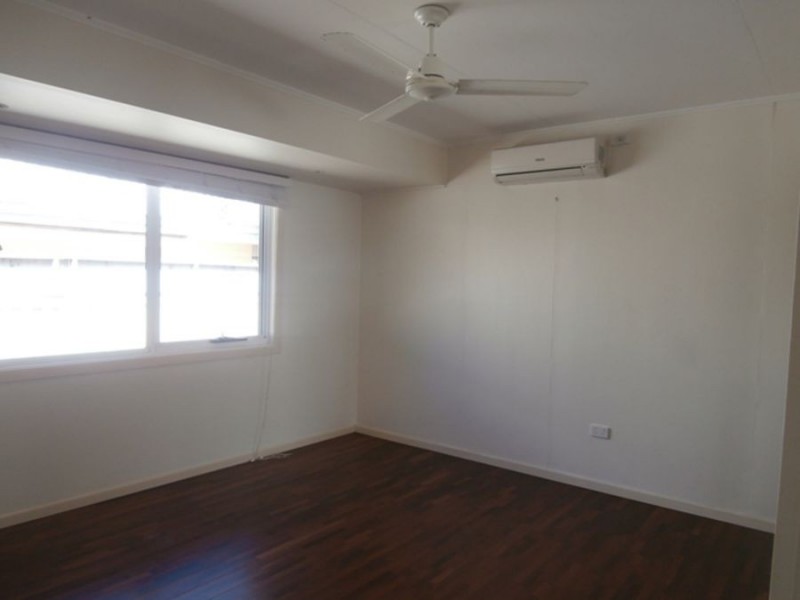 30 Surf Street., Mermaid Beach QLD 4218
