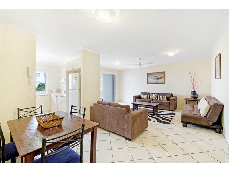 18/300 The Esplanade, Burleigh Heads QLD 4220