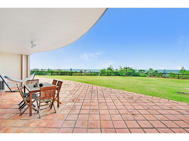 A14/1 Great Hall Drive, Nobby Beach QLD 4218