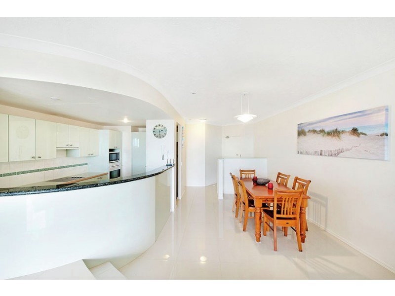 A14/1 Great Hall Drive, Nobby Beach QLD 4218