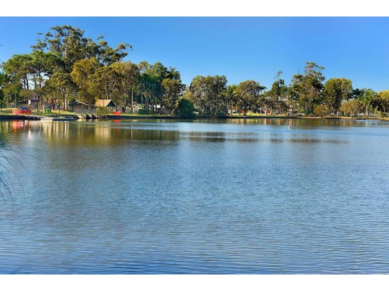 2/77 Laguna Avenue, Palm Beach QLD 4221