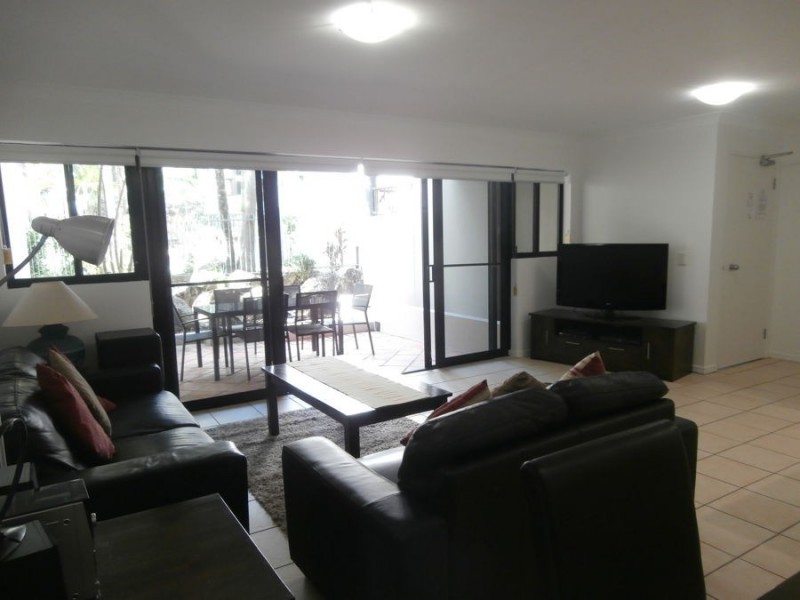 7/1 Great Hall Drive, Miami QLD 4220