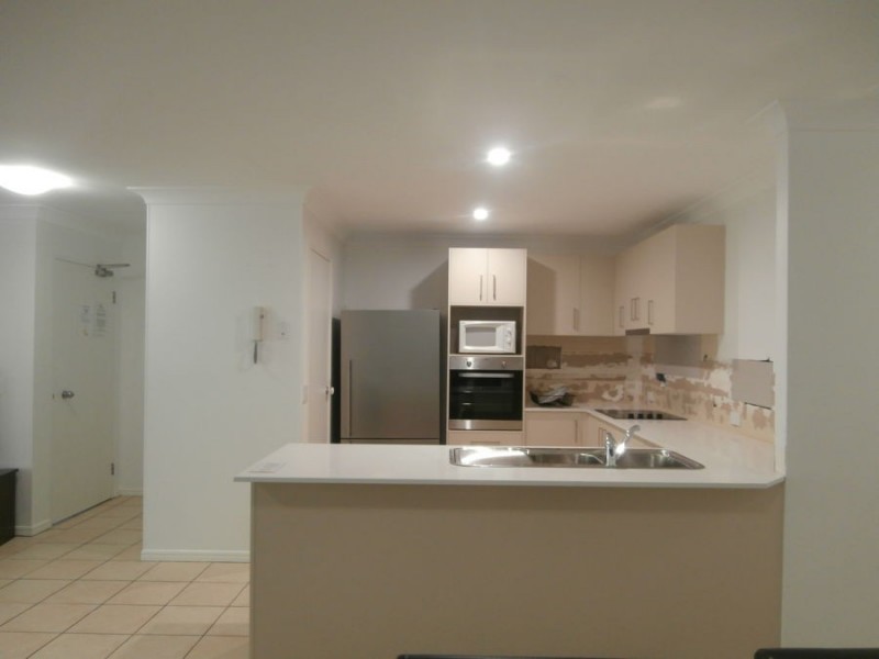 7/1 Great Hall Drive, Miami QLD 4220