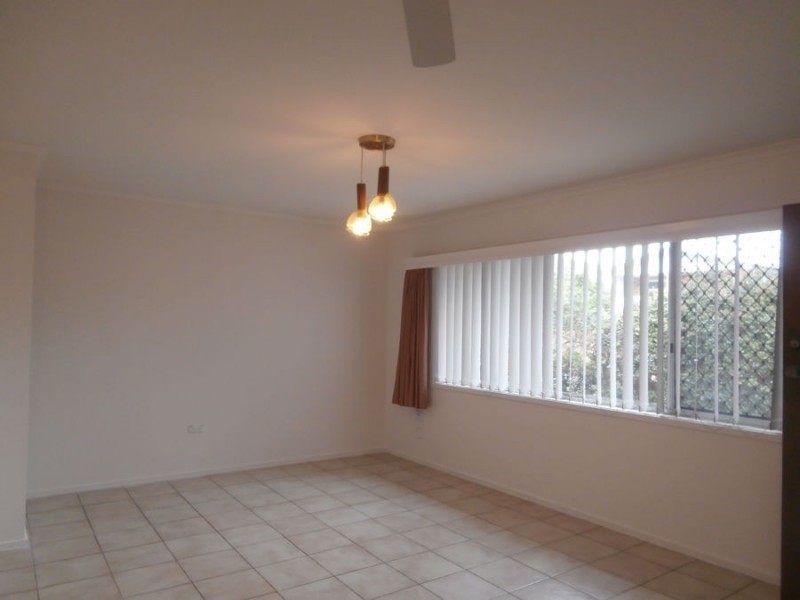 1/49 Petrel Avenue, Mermaid Beach QLD 4218