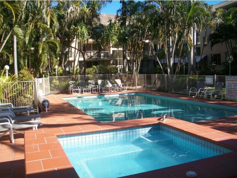 60/15 Santa Monica Drive “Miami Beachside’, Miami QLD 4220