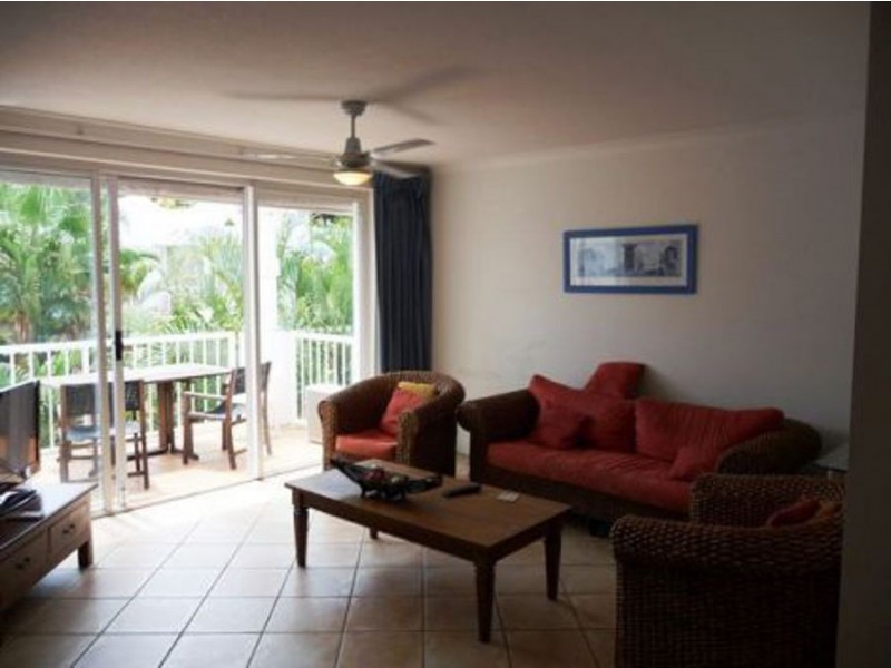 41/28 Chairlift Avenue “Santorini by the Sea”, Mermaid Beach QLD 4218