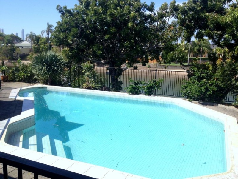 101 Campbell St, Bundall QLD 4217