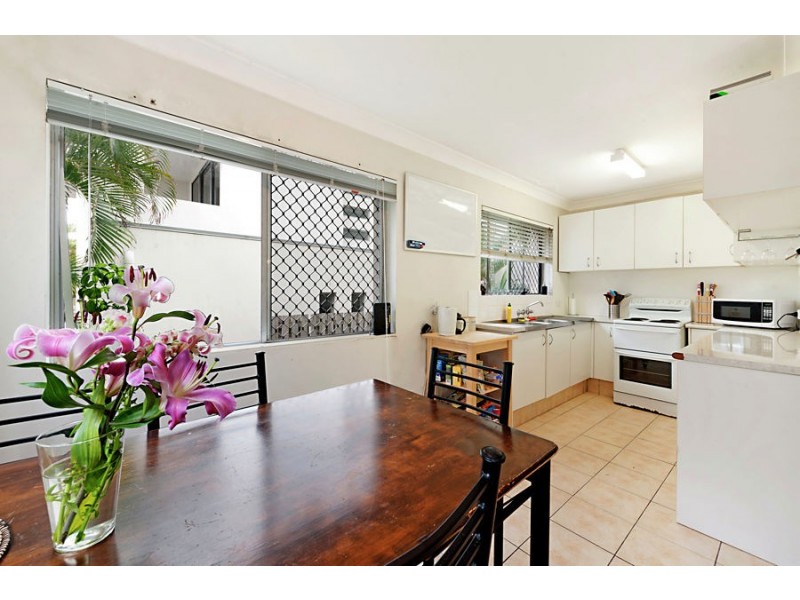 1/72 Seagull Avenue, Mermaid Beach QLD 4218