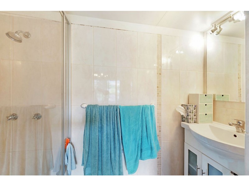 1/72 Seagull Avenue, Mermaid Beach QLD 4218