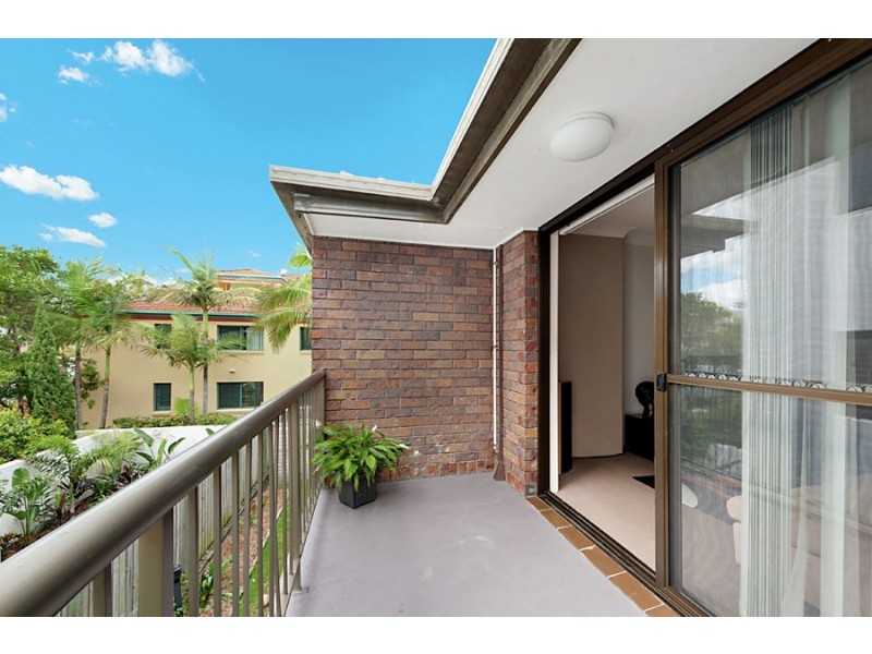 7/14 Peerless Avenue, Mermaid Beach QLD 4218