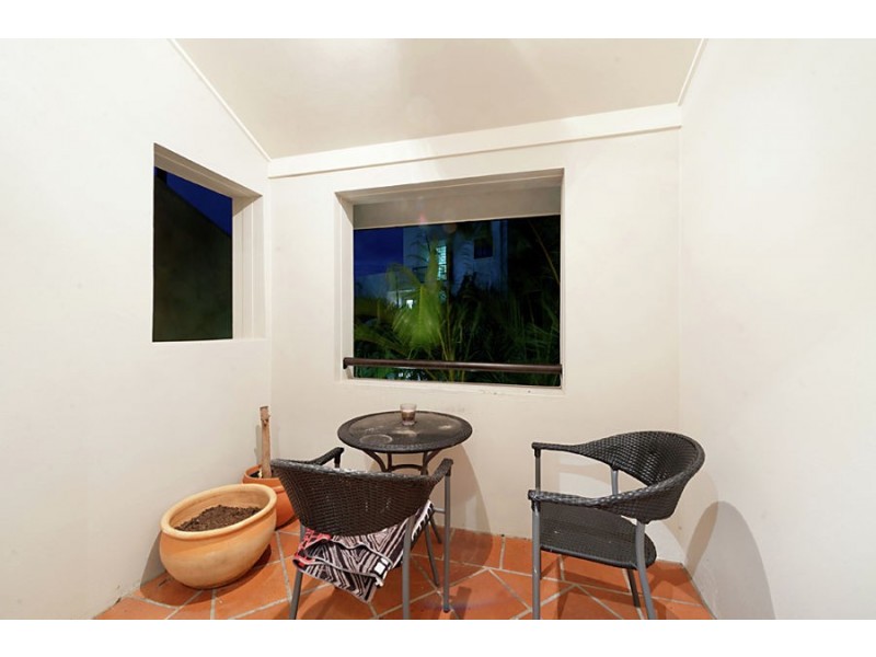 E37/1 “Magic Mountain” Great Hall Drive, Miami QLD 4220