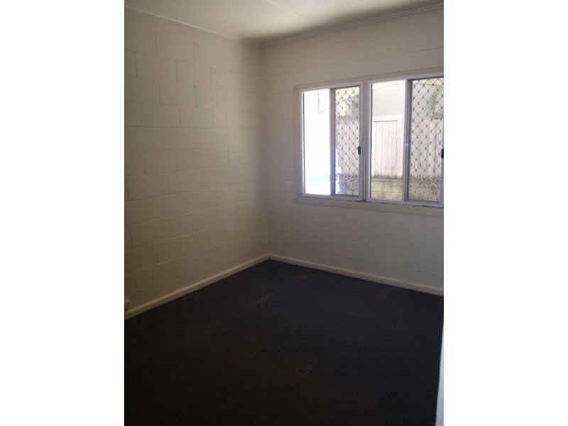 2/43 Seagull Avenue, Mermaid Beach QLD 4218