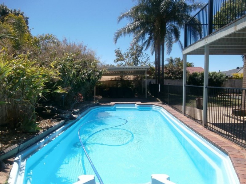 23 Honeyeater Drive, Burleigh Waters QLD 4220