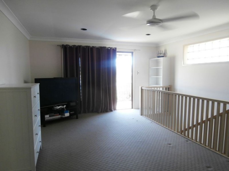 23 Honeyeater Drive, Burleigh Waters QLD 4220