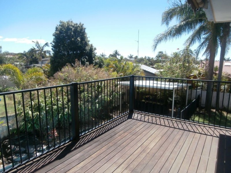 23 Honeyeater Drive, Burleigh Waters QLD 4220