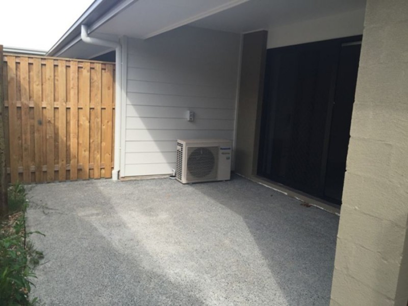 1/1 Bottle Brush Circuit, Coomera QLD 4209