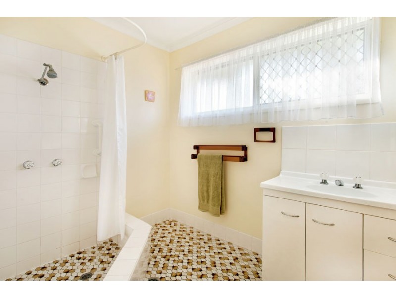 49 Petrel Avenue, Mermaid Beach QLD 4218