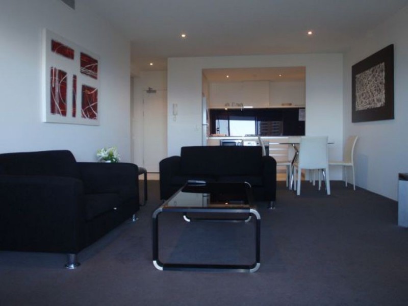 2144 9 Ferny Avenue, Surfers Paradise QLD 4217