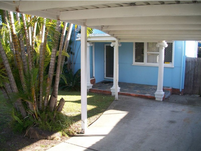 18 Petrel Avenue, Mermaid Beach QLD 4218