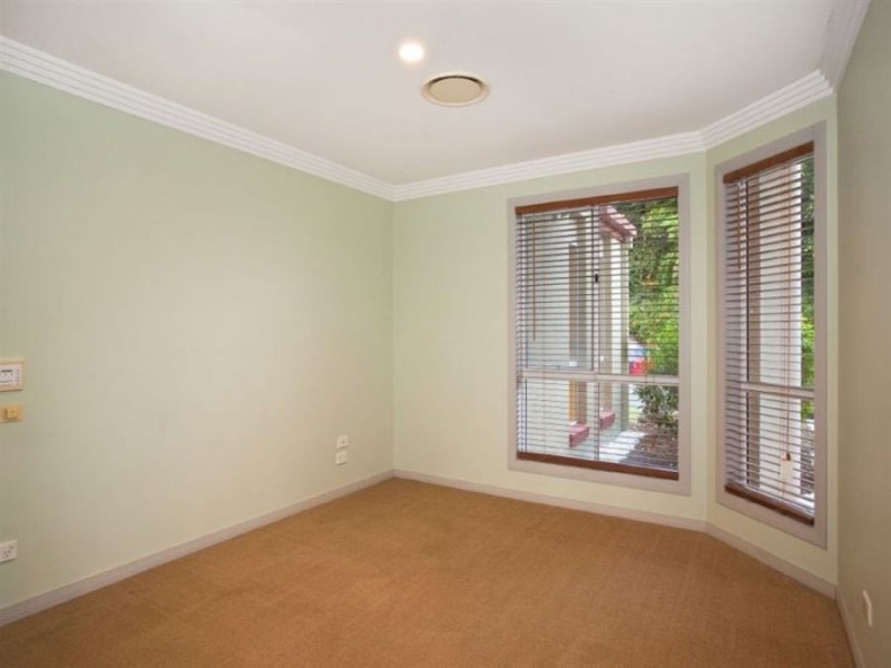 52/40 Cotlew Street, Southport QLD 4215