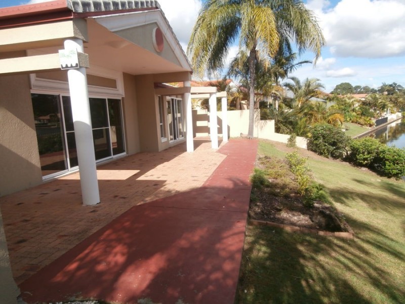 52/40 Cotlew Street, Southport QLD 4215