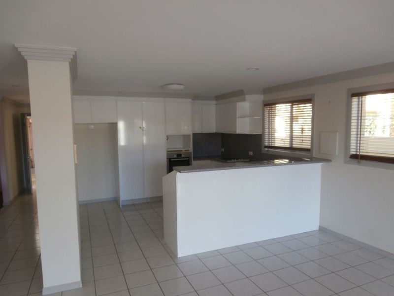 52/40 Cotlew Street, Southport QLD 4215