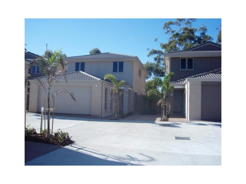 Ashmore QLD 4214