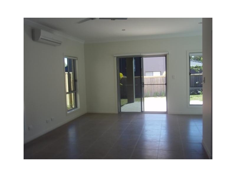 Molendinar QLD 4214