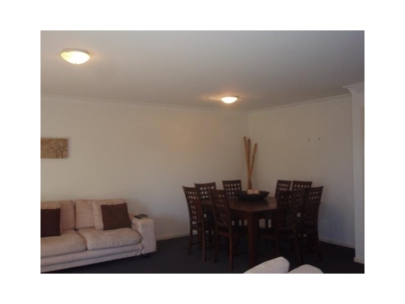 Highland Park QLD 4211