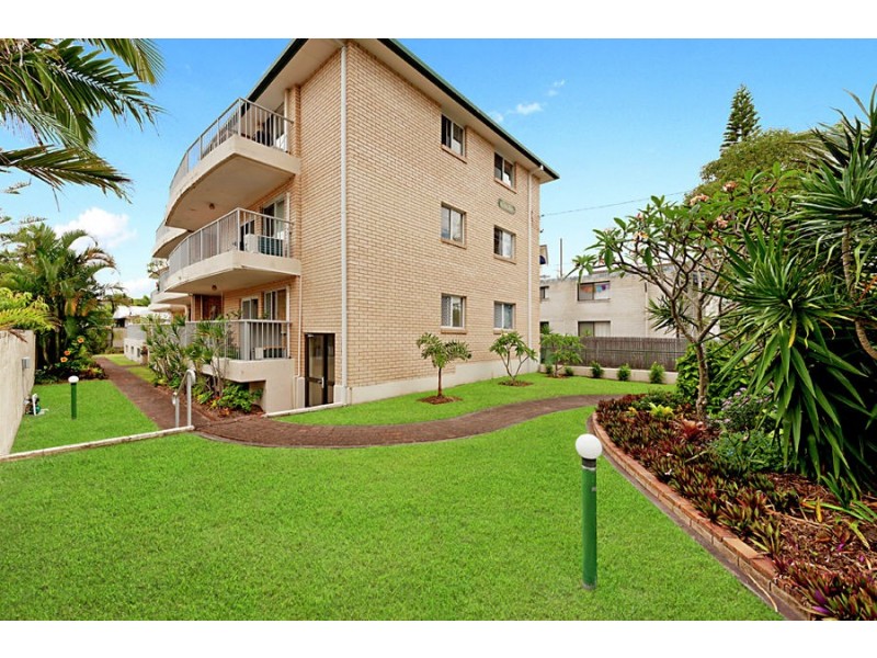 9/2279 Gold Coast Highway, Mermaid Beach QLD 4218