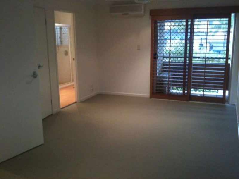 2/40 Heron Avenue, Mermaid Beach QLD 4218