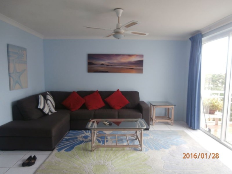 42/28 Chairlift Avenue “Santorini by the Sea”, Mermaid Beach QLD 4218