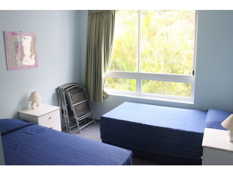 42/28 Chairlift Avenue “Santorini by the Sea”, Mermaid Beach QLD 4218