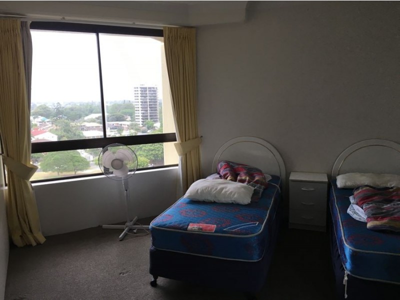 42/2890 Gold Coast Highway “Surfers Hawaaian”, Surfers Paradise QLD 4217