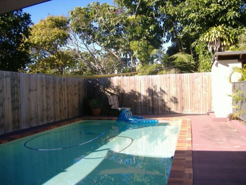 3 Star Avenue, Mermaid Beach QLD 4218