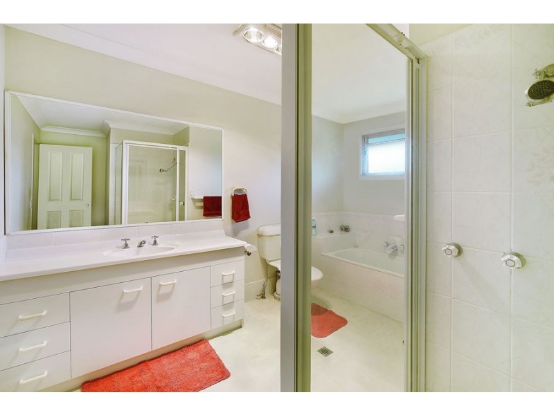 5/12-16 Bottlewood Court, Burleigh Waters QLD 4220