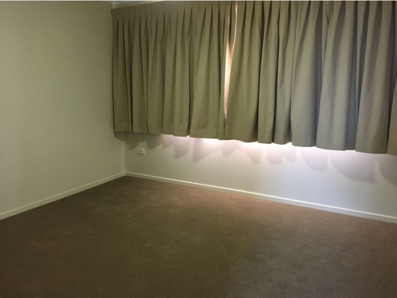 2/2054 Gold Coast Highway, Miami QLD 4220