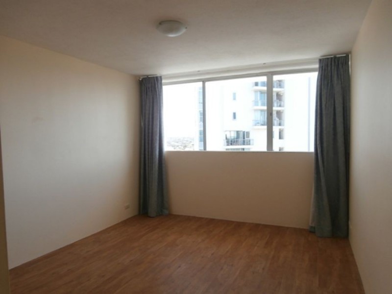 101/32 Riverview Parade “Anchorage”, Surfers Paradise QLD 4217