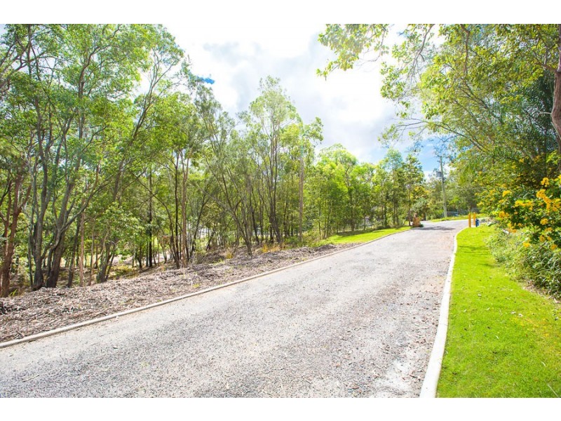 337 Worongary Rd, Tallai QLD 4213