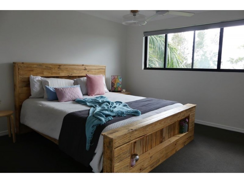 B25/1 Great Hall Drive “Magic Mountain”, Miami QLD 4220