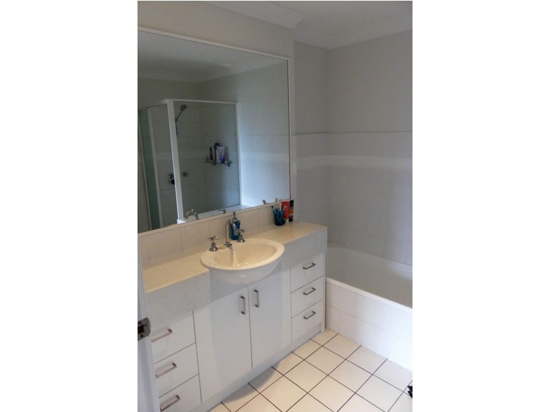 B25/1 Great Hall Drive “Magic Mountain”, Miami QLD 4220