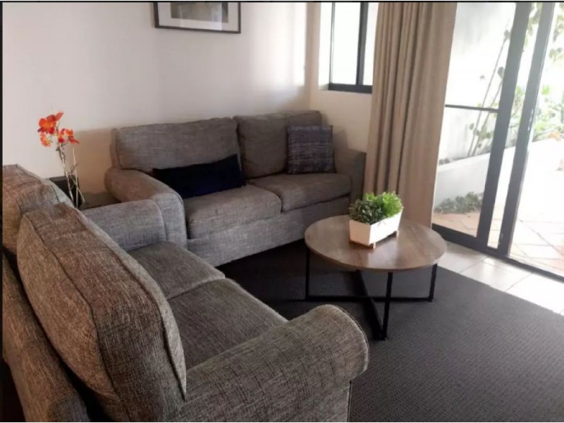 B9/1 Great Hall Drive “Magic Mountain”, Miami QLD 4220