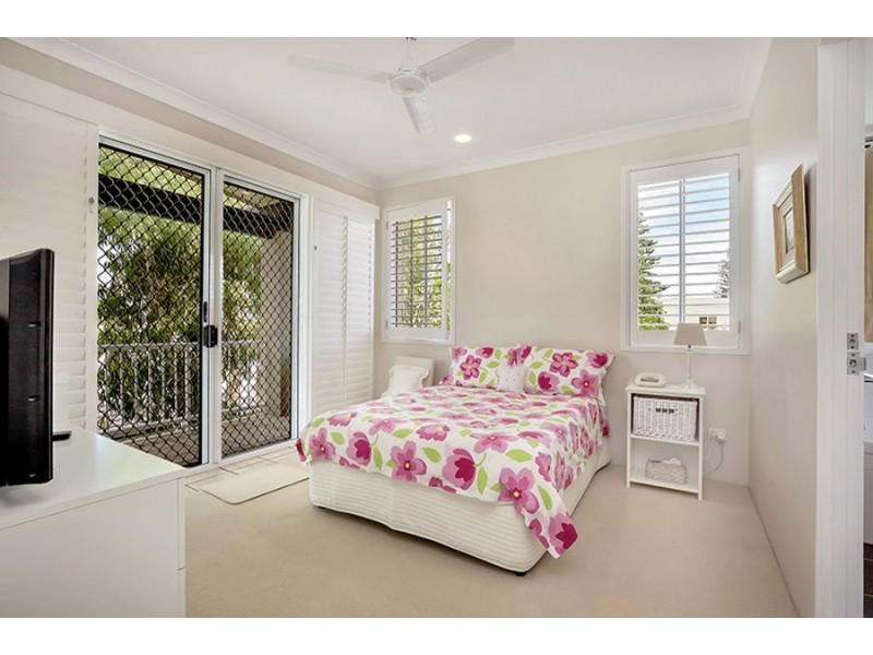 6/116-118 Albatross Avenue, Mermaid Beach QLD 4218