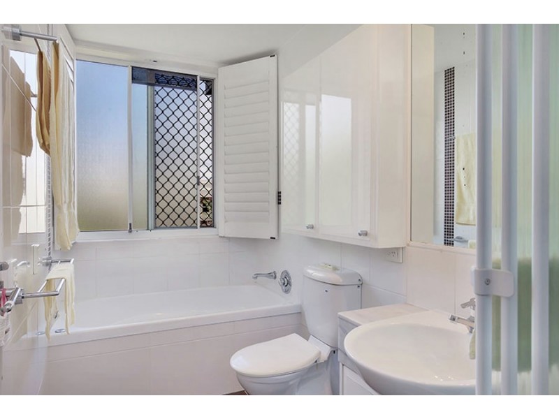 6/116-118 Albatross Avenue, Mermaid Beach QLD 4218