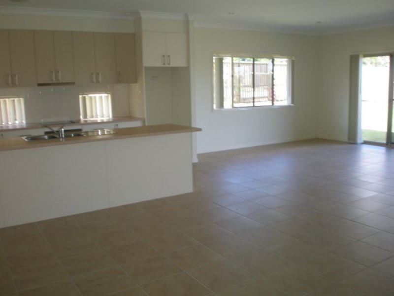 16 Impeccable Cirt, Coomera Waters QLD 4209