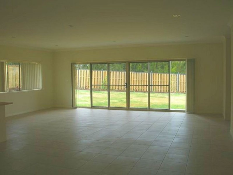 16 Impeccable Cirt, Coomera Waters QLD 4209