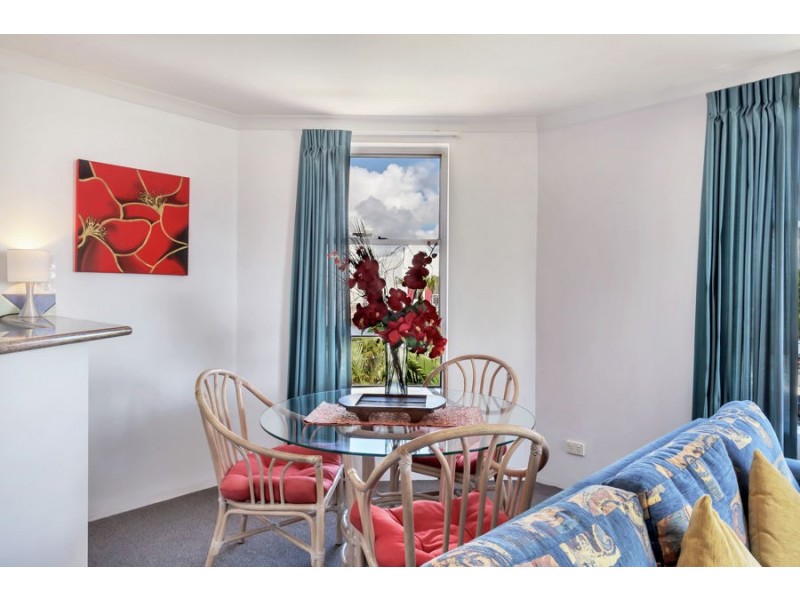 15/28 Chairlift Avenue, Nobby Beach QLD 4218